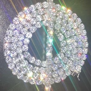 Meet your Posher, Besim